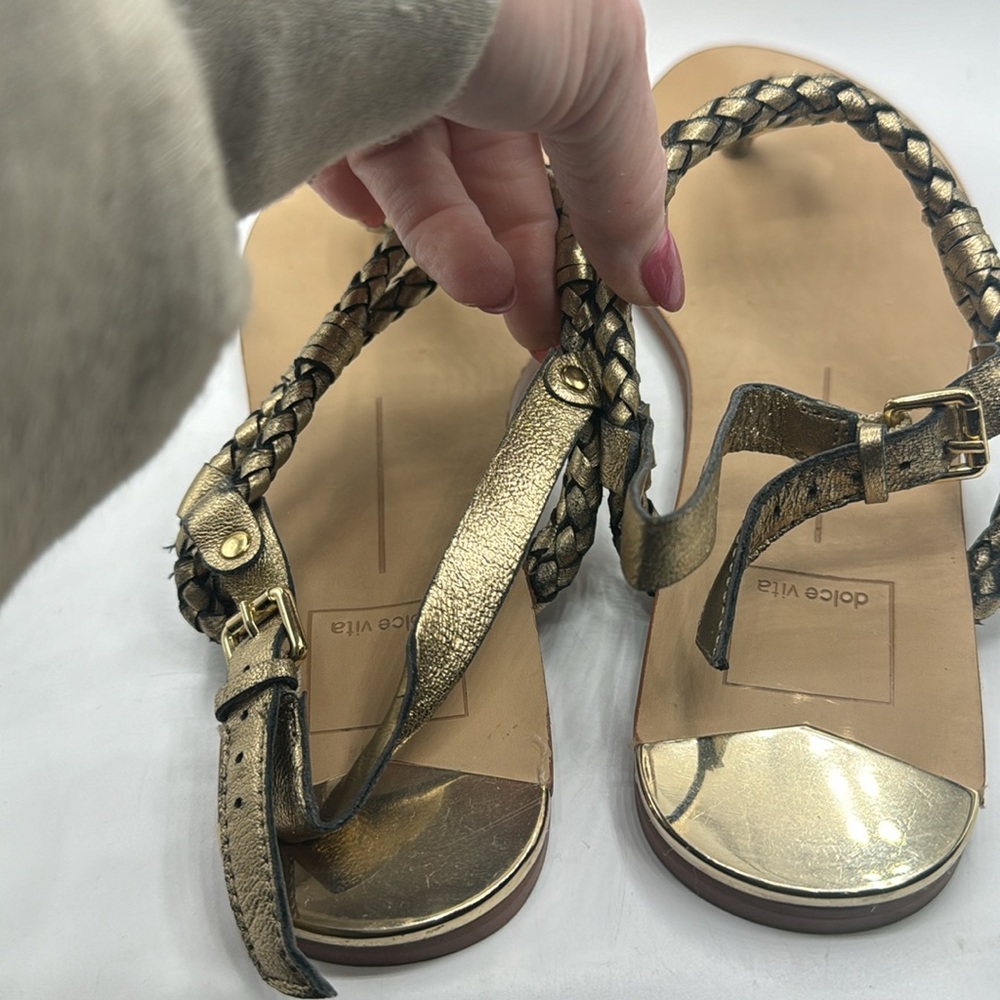 Dolce Vita Sandals Gold - Picture 3 of 6